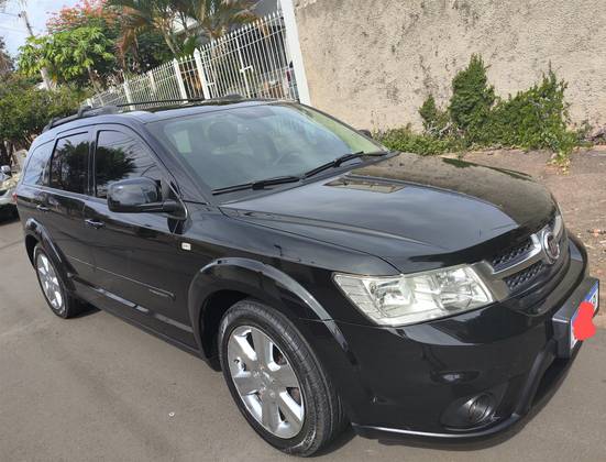 FIAT FREEMONT 2.4 PRECISION 16V GASOLINA 4P AUTOMÁTICO